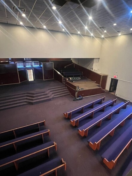 3780 3rd Ave, Bronx, NY for lease - Interior Photo - Image 2 of 4