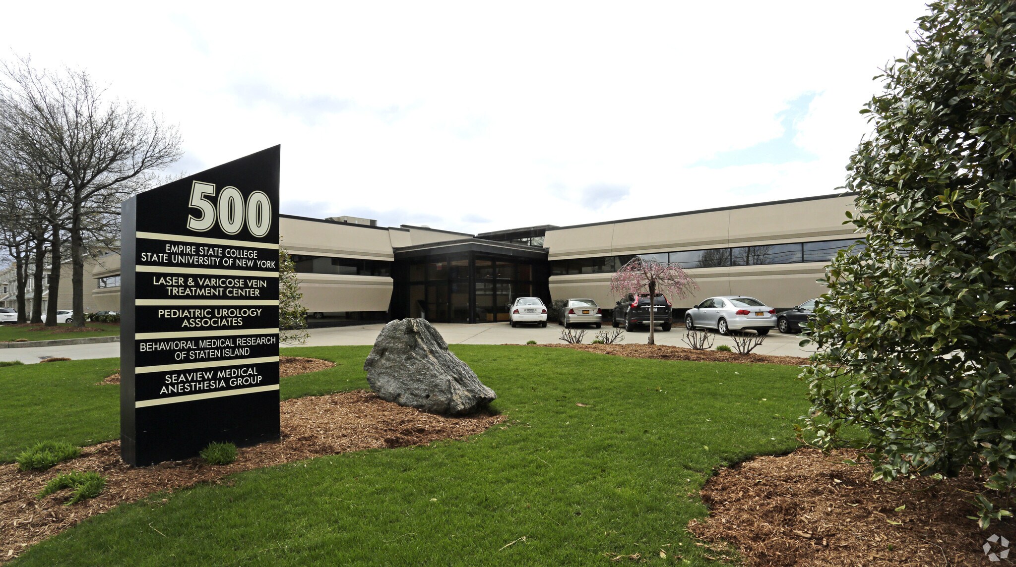 500 Seaview Ave, Staten Island, NY for sale Primary Photo- Image 1 of 1