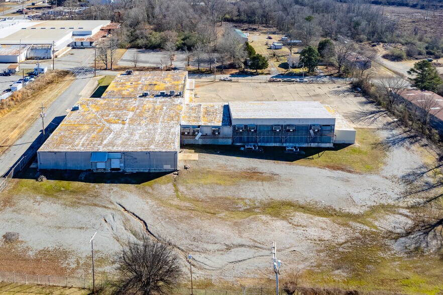 3300 Brown St, Little Rock, AR à louer - Photo du bâtiment - Image 3 de 10