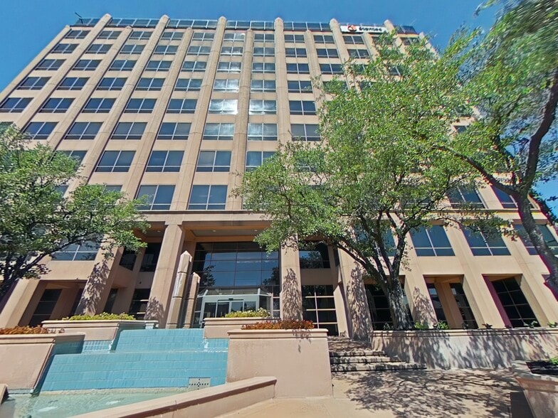 70 NE Loop 410, San Antonio, TX à louer - Photo du bâtiment - Image 2 de 17