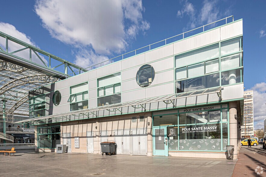 2 Rue Du Théatre, Massy for lease - Primary Photo - Image 1 of 3