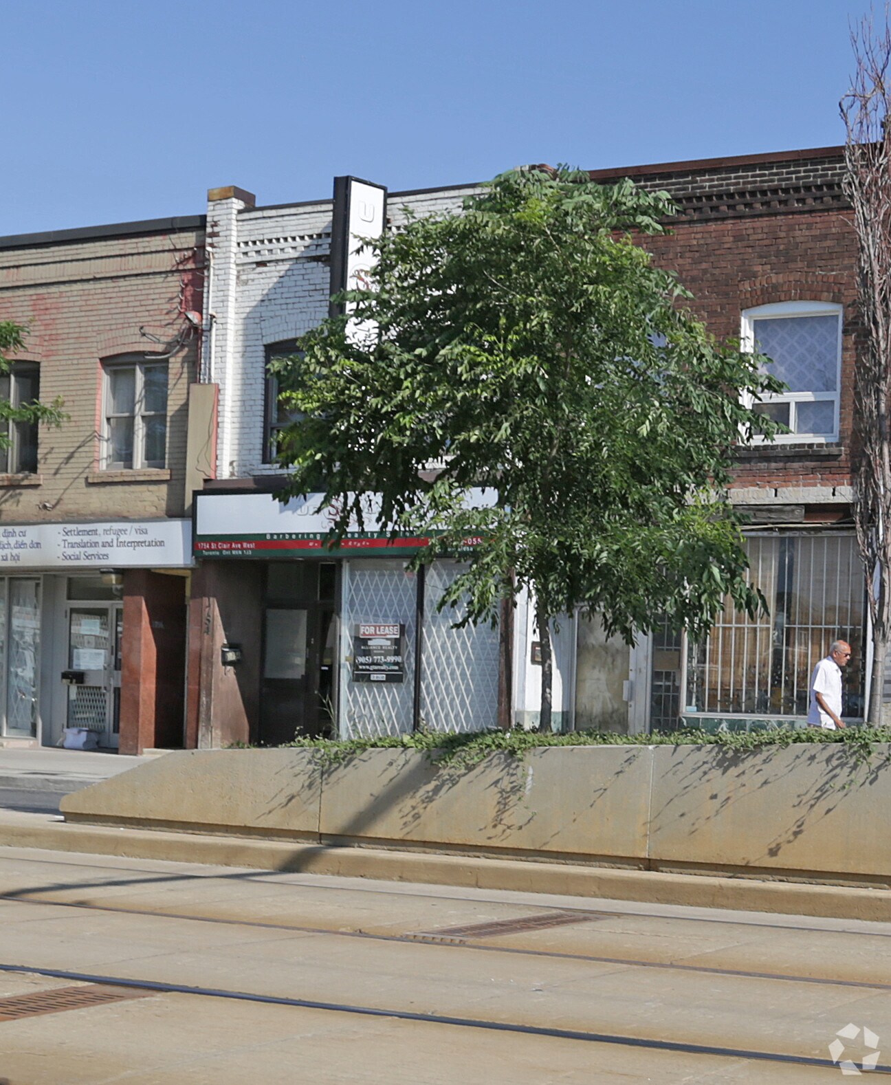 1754 St Clair Ave W, Toronto, ON for sale Primary Photo- Image 1 of 1