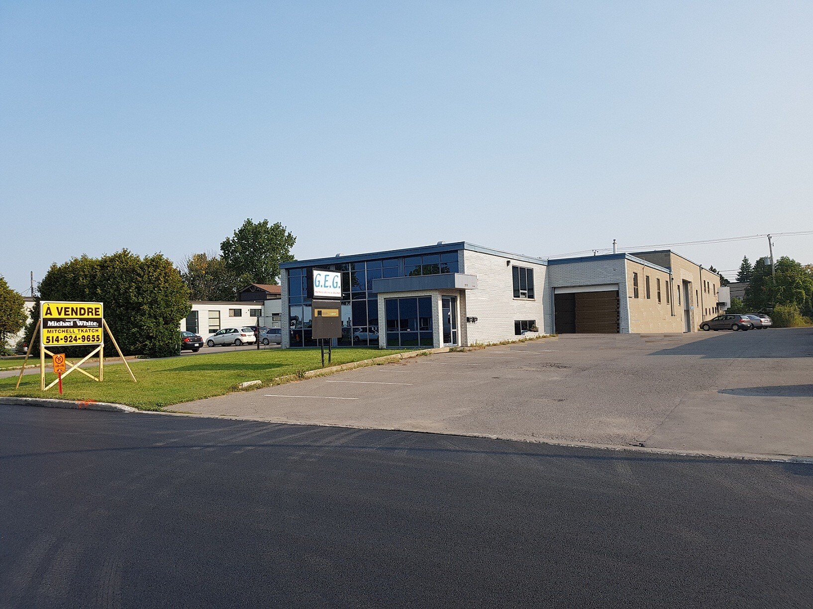 2975 Rue Sartelon, Saint-Laurent, QC for sale Building Photo- Image 1 of 1