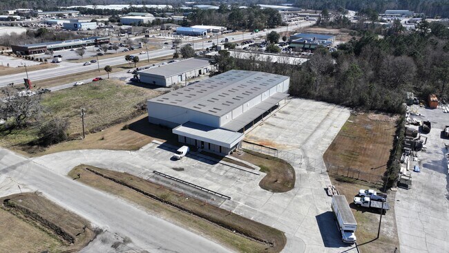 Plus de détails pour 102 Sharon Ct, Pooler, GA - Industriel à louer
