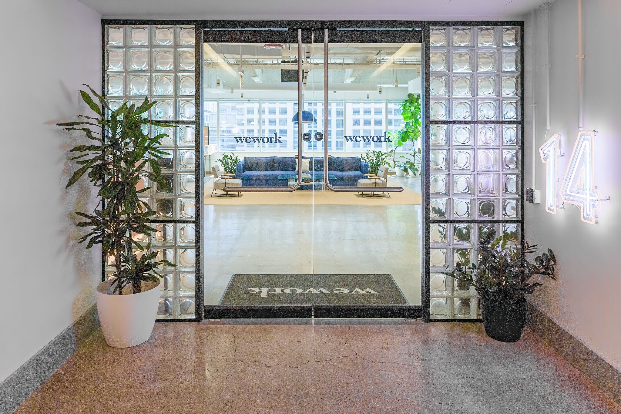 515 N State St, Chicago, IL for lease Interior Photo- Image 1 of 15