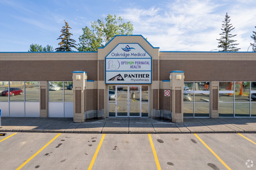 10003 24th St SW, Calgary, AB for sale - Primary Photo - Image 1 of 1