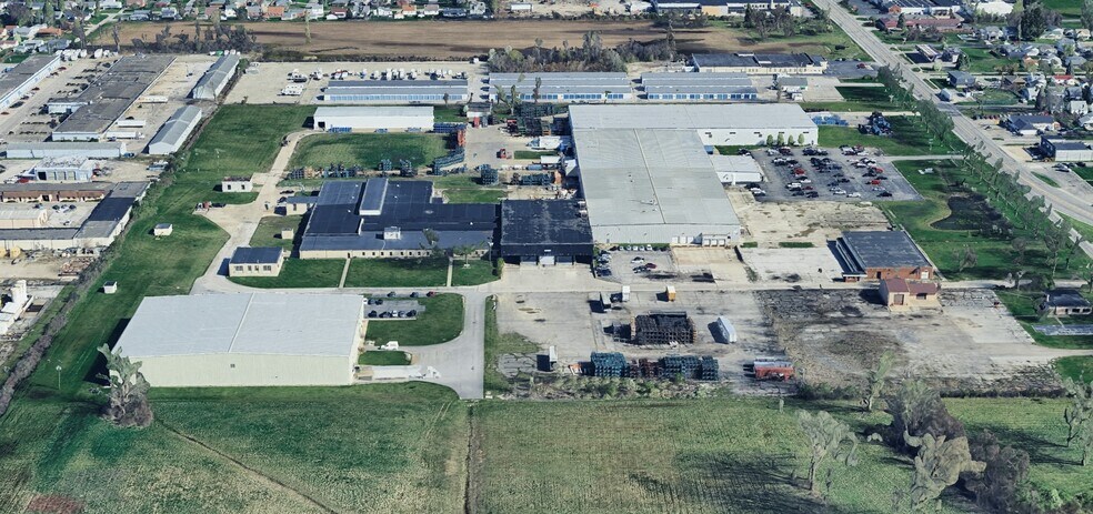 5225 Telegraph Rd, Toledo, OH à louer - Photo du bâtiment - Image 1 de 6