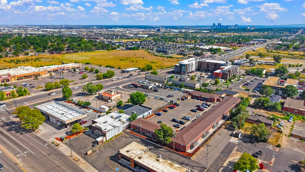 3076 W 71st Way, Westminster, CO à vendre - Photo du bâtiment - Image 2 de 23