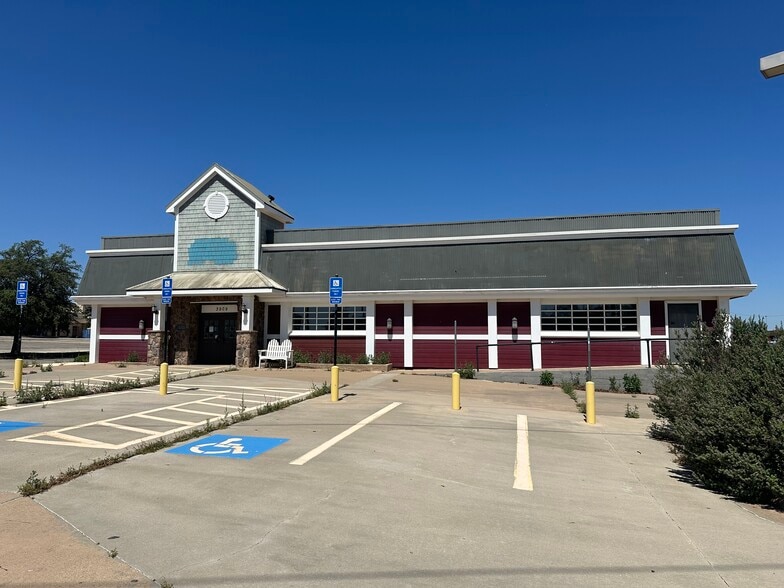 3909 Sunset Dr, San Angelo, TX for lease - Building Photo - Image 3 of 7