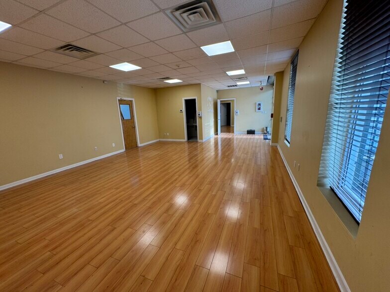 134 Myer St, Hackensack, NJ à louer - Photo intérieure - Image 3 de 6