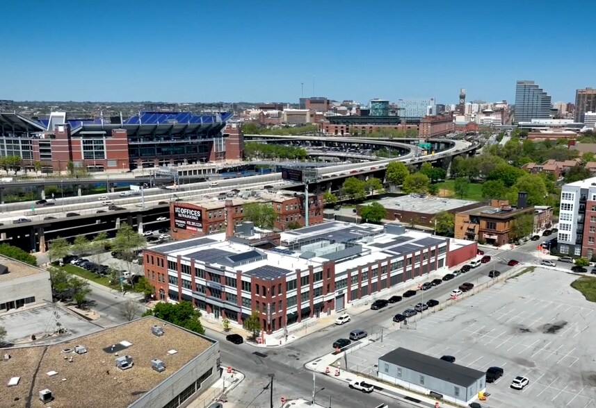 180 W Ostend St, Baltimore, MD à louer - Photo du bâtiment - Image 2 de 34