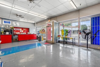 617-623 Fredericksburg Rd, San Antonio, TX for lease Interior Photo- Image 2 of 9