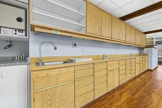 50 Ela St, Barrington, IL for lease Interior Photo- Image 2 of 9