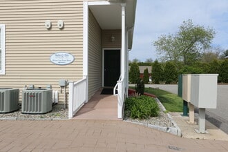 46 Plains Rd, Essex, CT à louer Photo du bâtiment- Image 2 de 10