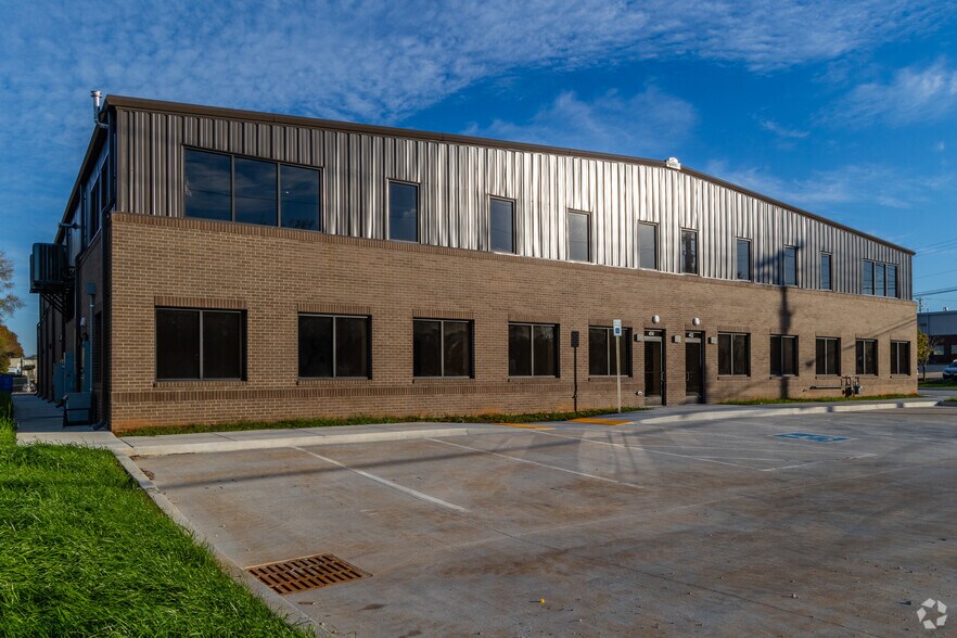 410 Weakley Ln, Smyrna, TN à vendre - Photo du bâtiment - Image 3 de 5