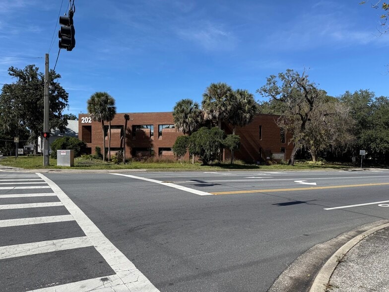 202 NE 8th Ave, Ocala, FL for sale - Building Photo - Image 1 of 30