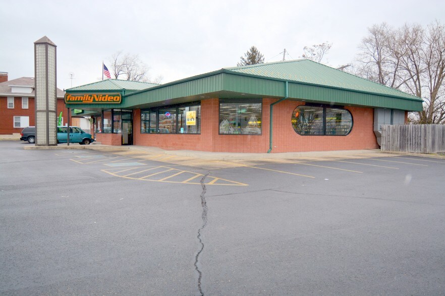 3604 N Main St, Dayton, OH à louer - Photo du bâtiment - Image 2 de 4