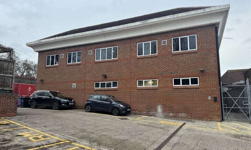 Hyde Ln, Marlborough à vendre - Photo principale - Image 1 de 13