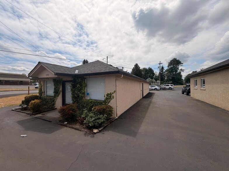 3180-3190 NE 3rd Ave, Camas, WA for lease - Building Photo - Image 3 of 15