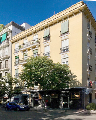 Plus de détails pour Calle Montesa, 25, Madrid - Vente au détail à louer