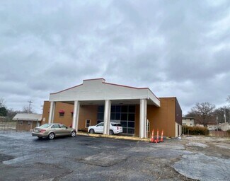 Plus de détails pour 1351 Dunn Rd, Saint Louis, MO - Services hôteliers à vendre