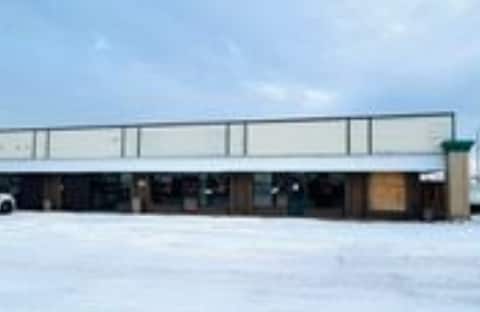 9216-9222 34th Ave NW, Edmonton, AB for lease Primary Photo- Image 1 of 2