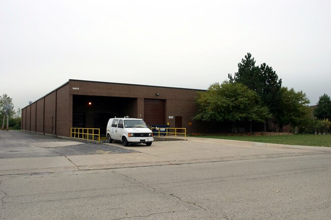 Plus de détails pour 1411 Jeffrey Dr, Addison, IL - Industriel à louer
