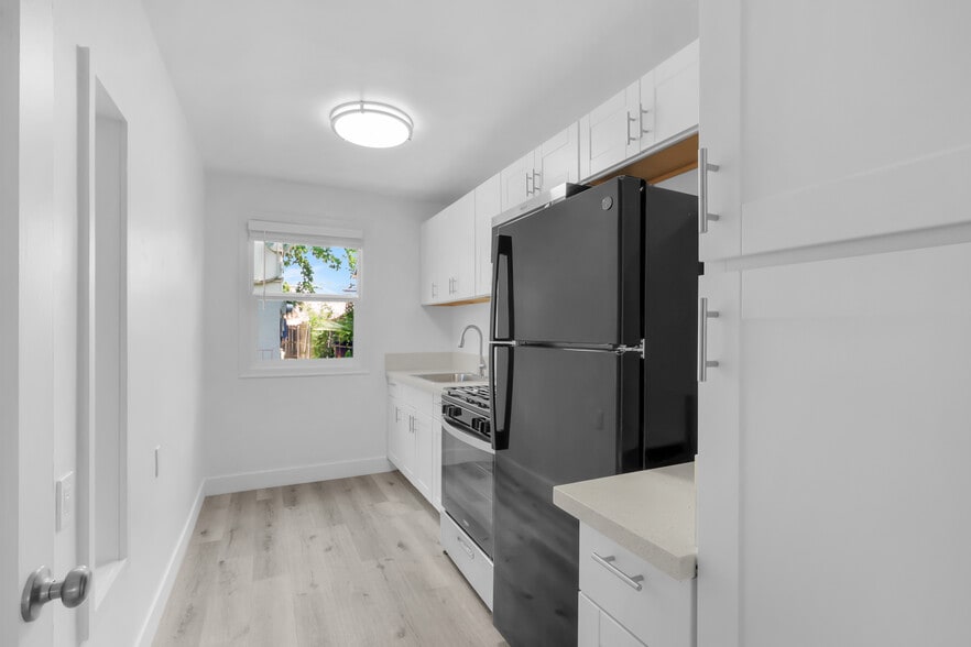 2401-2409 24th St, Sacramento, CA for sale - Building Photo - Image 3 of 3