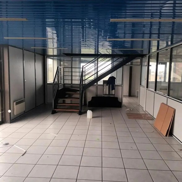 Local d'activités dans Woincourt à vendre - Photo intérieure - Image 3 de 8