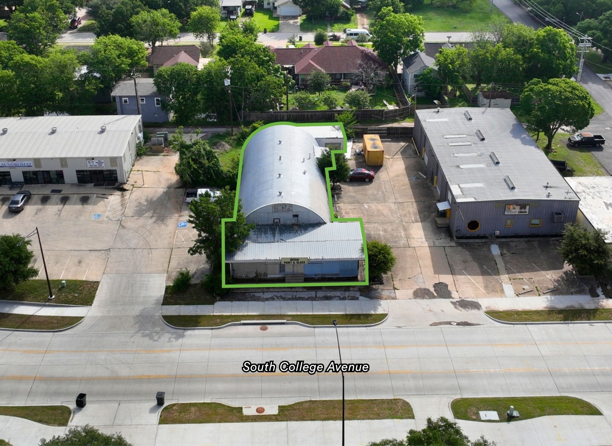 2111 S College Ave, Bryan, TX for lease Building Photo- Image 1 of 6