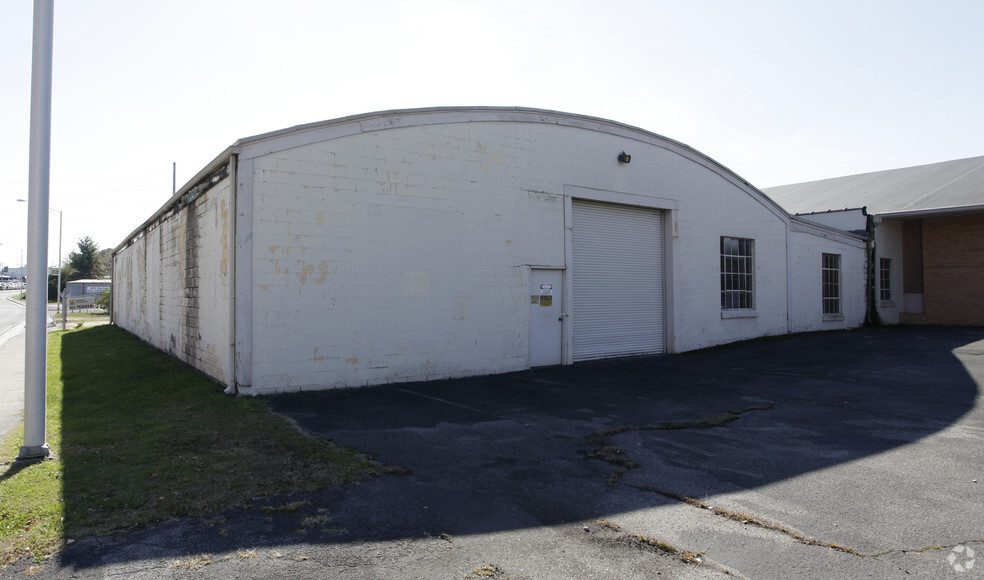 200 Bob Morrison Blvd, Bristol, VA for lease - Building Photo - Image 2 of 7