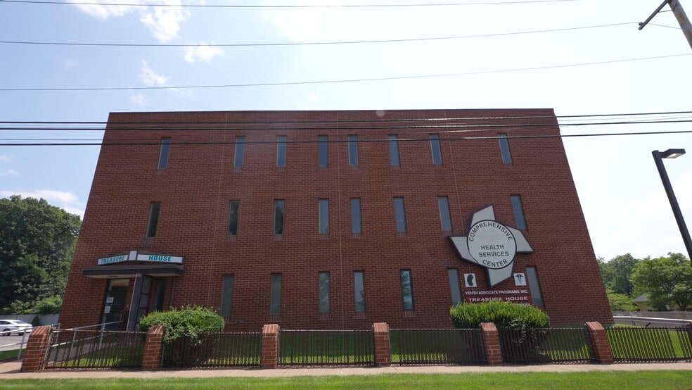1416 Monroe Ave, Dunmore, PA for sale - Commercial Listing Video - Image 2 of 11