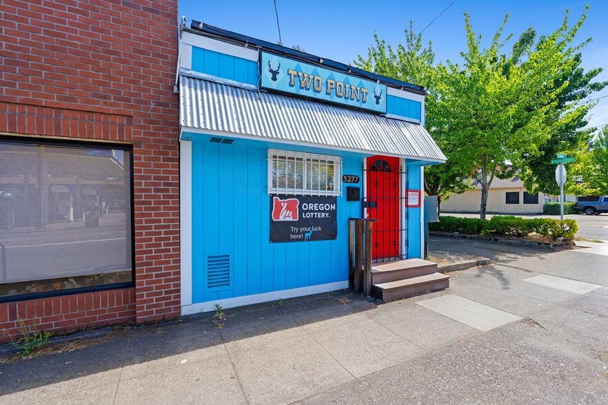 5277 N Lombard St, Portland, OR à vendre - Photo du bâtiment - Image 2 de 9