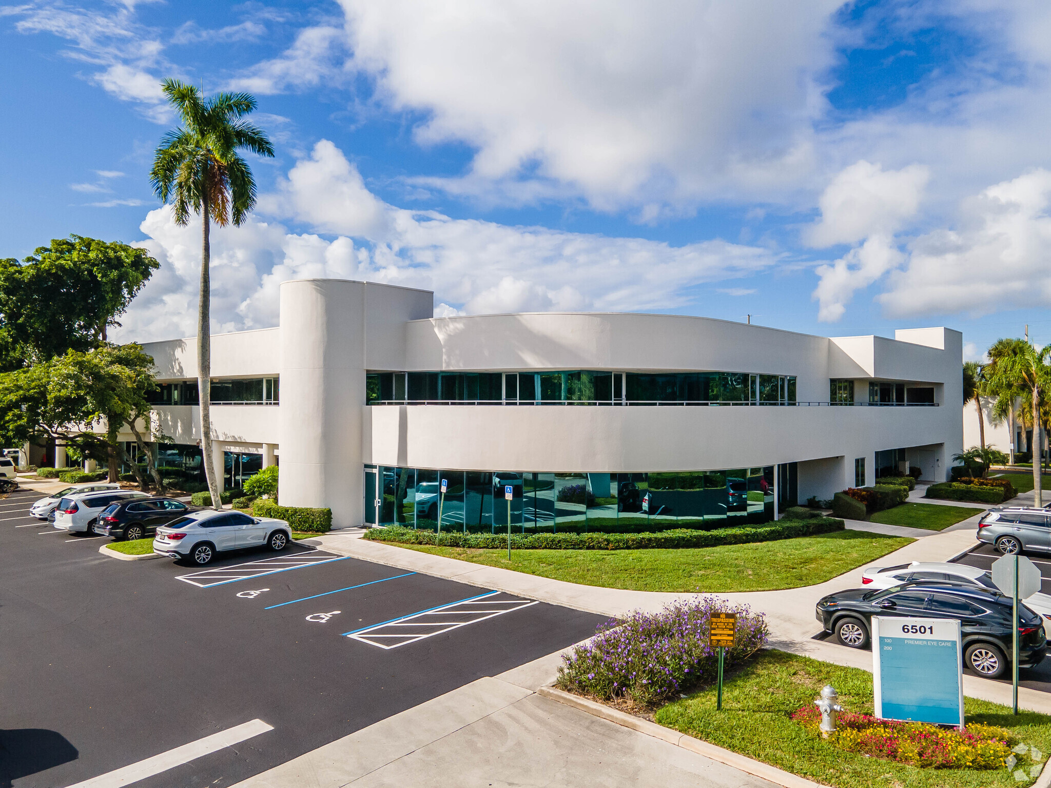 6501 Park of Commerce Blvd NW, Boca Raton, FL for lease Primary Photo- Image 1 of 9