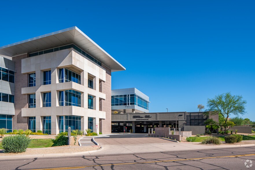 8660 E Hartford Dr, Scottsdale, AZ for lease - Building Photo - Image 2 of 4