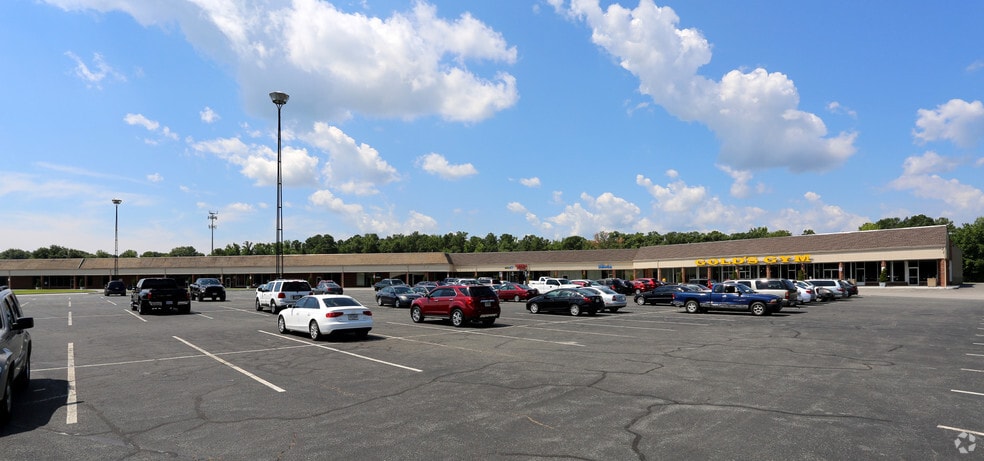 5700-5760 Hopkins Rd, Richmond, VA for lease - Building Photo - Image 2 of 27