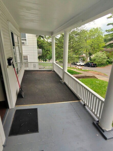 717-19 Ackerman Ave, Syracuse, NY à vendre - Photo du bâtiment - Image 3 de 12