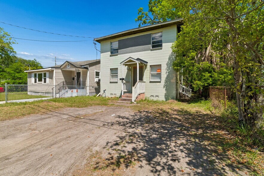 1659 Dot St, Jacksonville, FL à vendre - Photo du bâtiment - Image 2 de 7