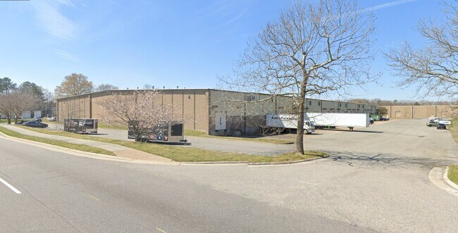 More details for 2800 Crusader Cir, Virginia Beach, VA - Industrial for Lease