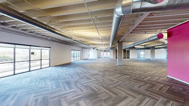 10680 Treena St, San Diego, CA for lease Interior Photo- Image 2 of 4