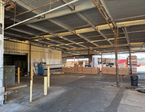 275 W Rider St, Perris, CA à louer - Photo de construction - Image 3 de 8
