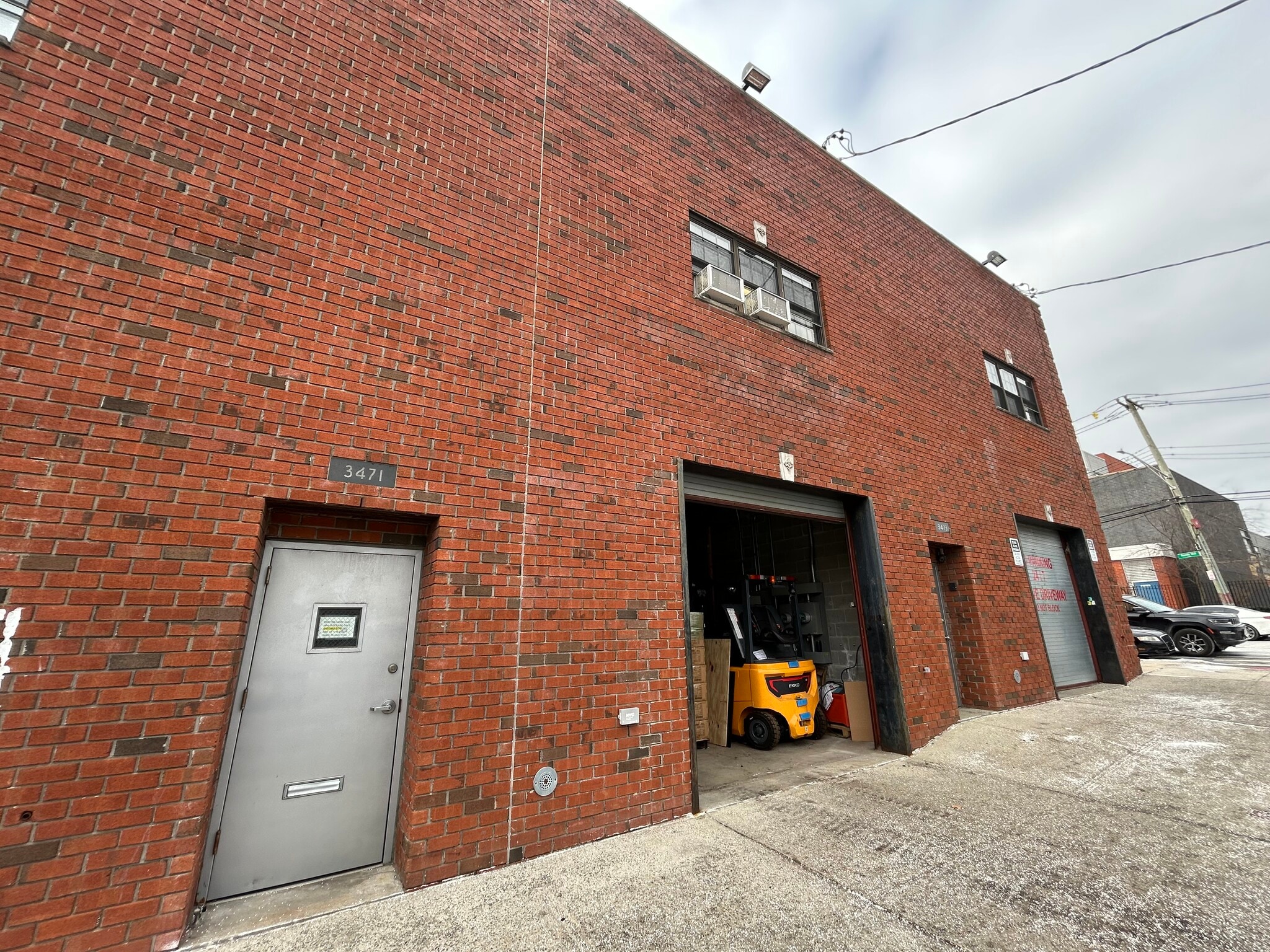 3471 Steenwick Ave, Bronx, NY for lease Primary Photo- Image 1 of 3