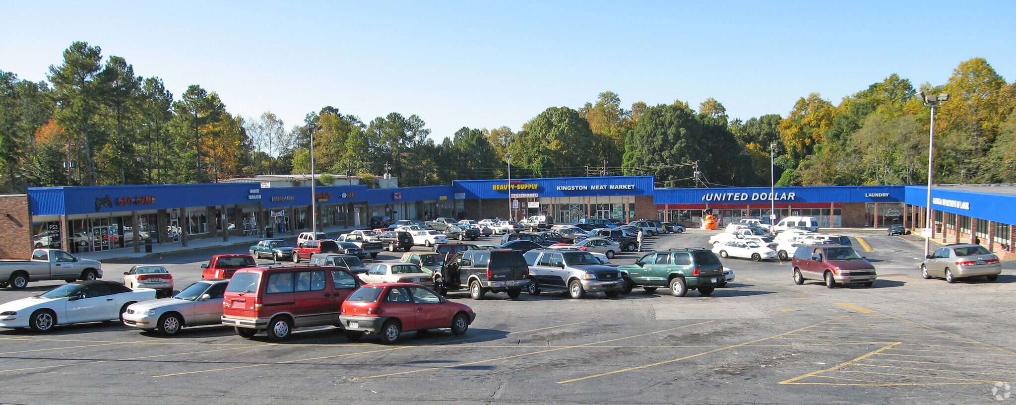 3881-3913 Covington Hwy, Decatur, GA à louer Photo principale- Image 1 de 5