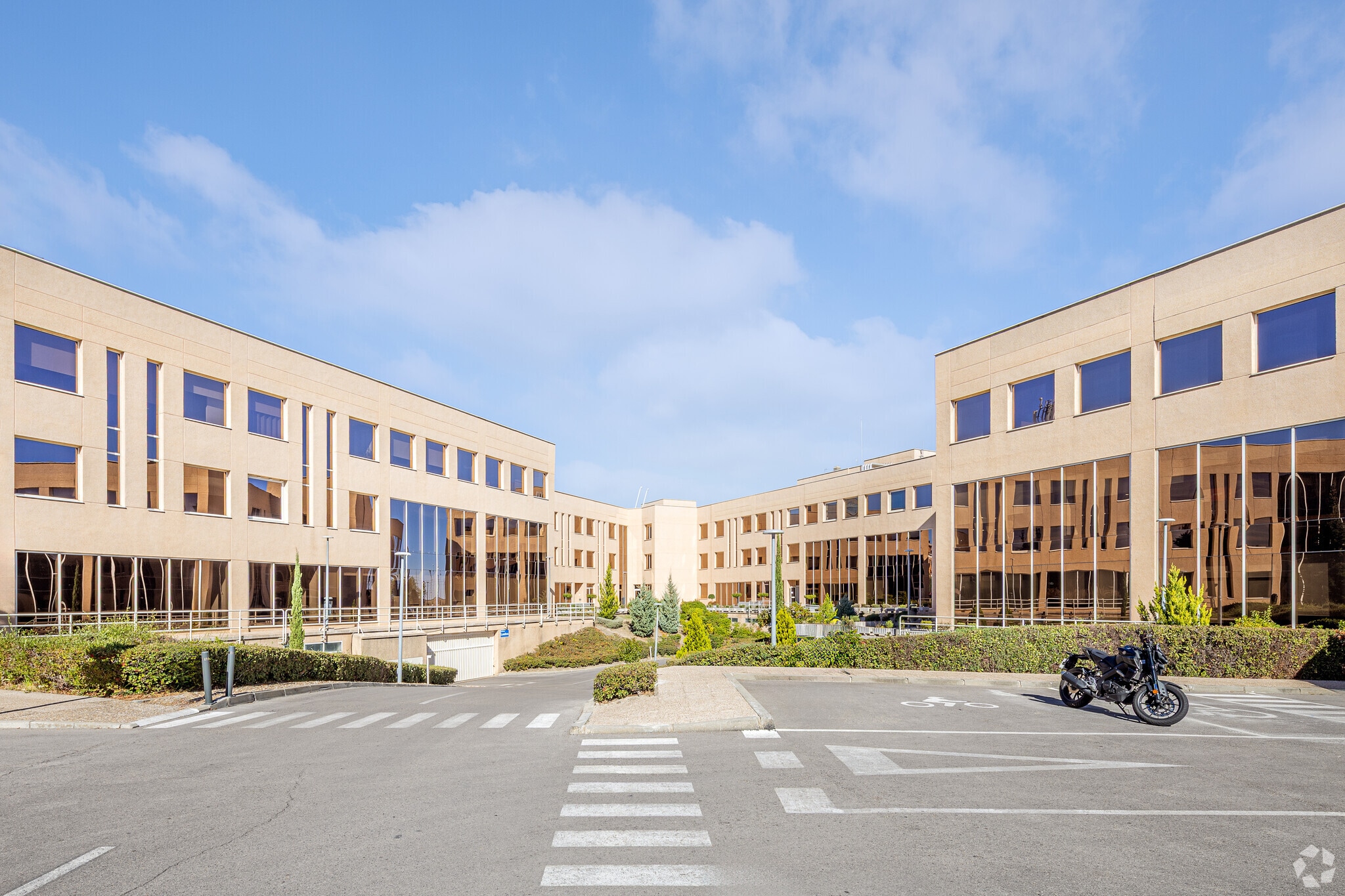 Calle Rozabella, 6, Las Rozas de Madrid, Madrid for lease Building Photo- Image 1 of 31