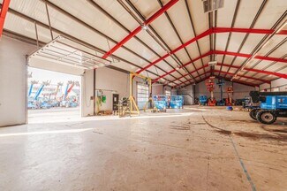 Plus de détails pour 43 Rue D'Aulnay, Gonesse - Local d'activités à louer