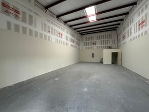 9224 130th Ave, Largo, FL for lease Interior Photo- Image 2 of 7