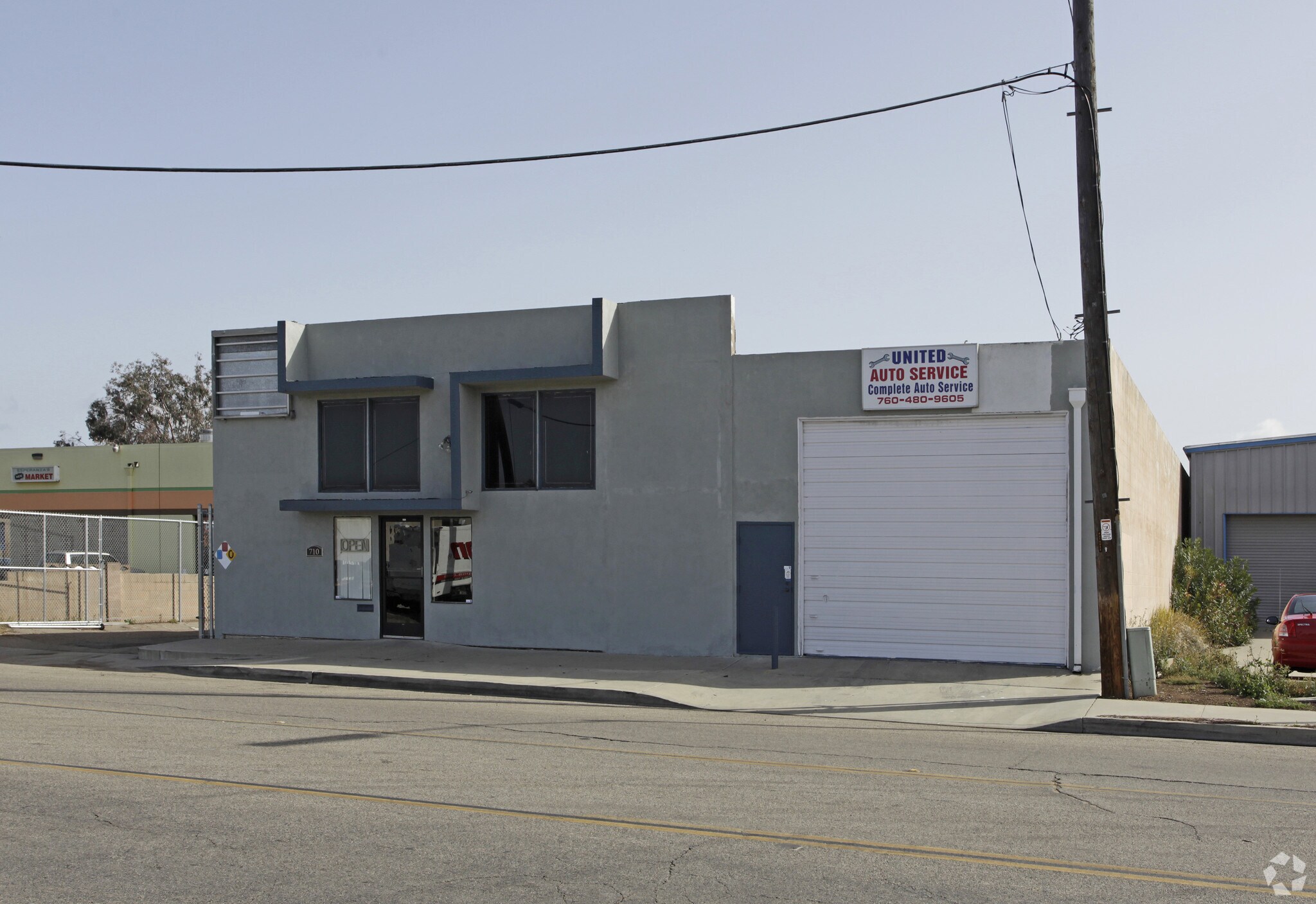 710 Rock Springs Rd, Escondido, CA for lease Building Photo- Image 1 of 3
