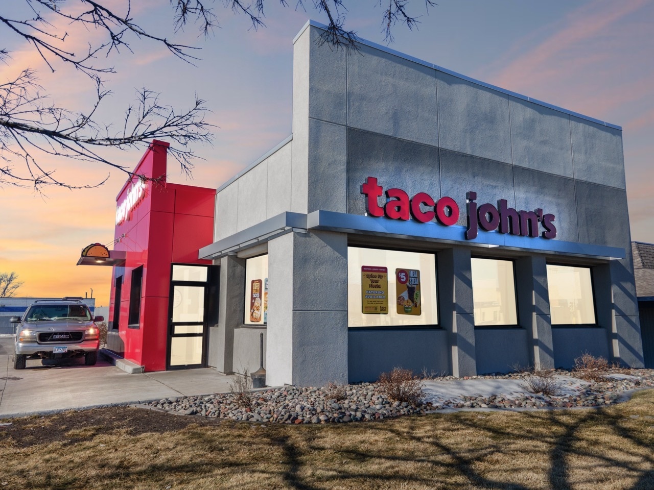 Taco John's Portfolio | MN & ND Location portfolio of 4 properties for sale on LoopNet.ca Primary Photo- Image 1 of 9