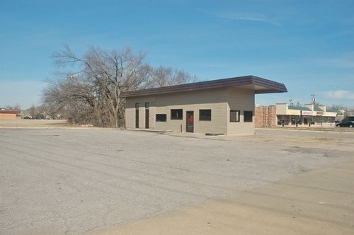 4435 NW 63rd St, Oklahoma City, OK à vendre - Photo du bâtiment - Image 3 de 10
