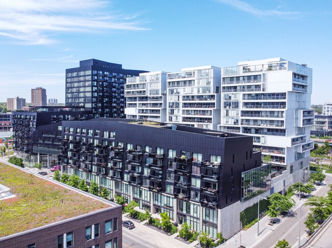 More details for 51 Trolley Cres, Toronto, ON - Multifamily for Sale